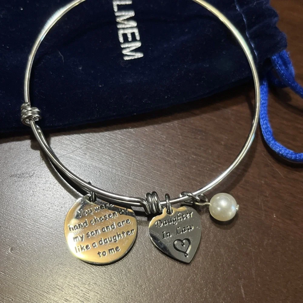 Bonus Daughter Gift Daughter in Law Bracelet With Bag Wedding Birthday Christmas